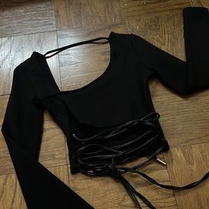 Black crop top Maniere de voir